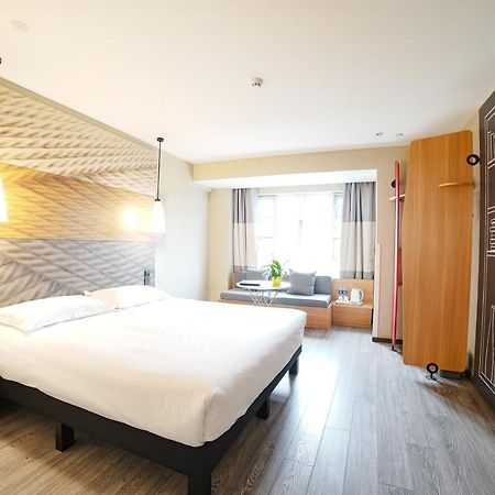 Ibis Chengdu West Jingcui Road Hotel Kültér fotó