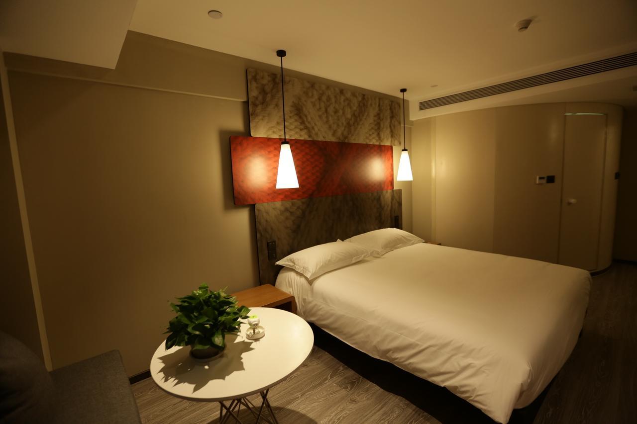 Ibis Chengdu West Jingcui Road Hotel Kültér fotó